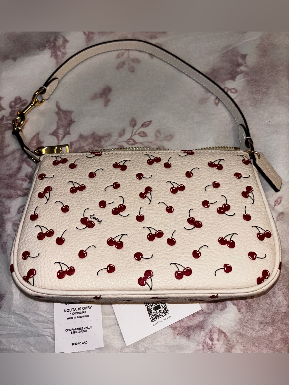 Coach Nolita 19 With Cherry Print Bag CEX29 New - Picture 4 of 12